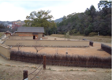 【写真２】国史跡：湯築城跡家臣団居住区