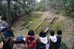 写真１　荒神谷遺跡