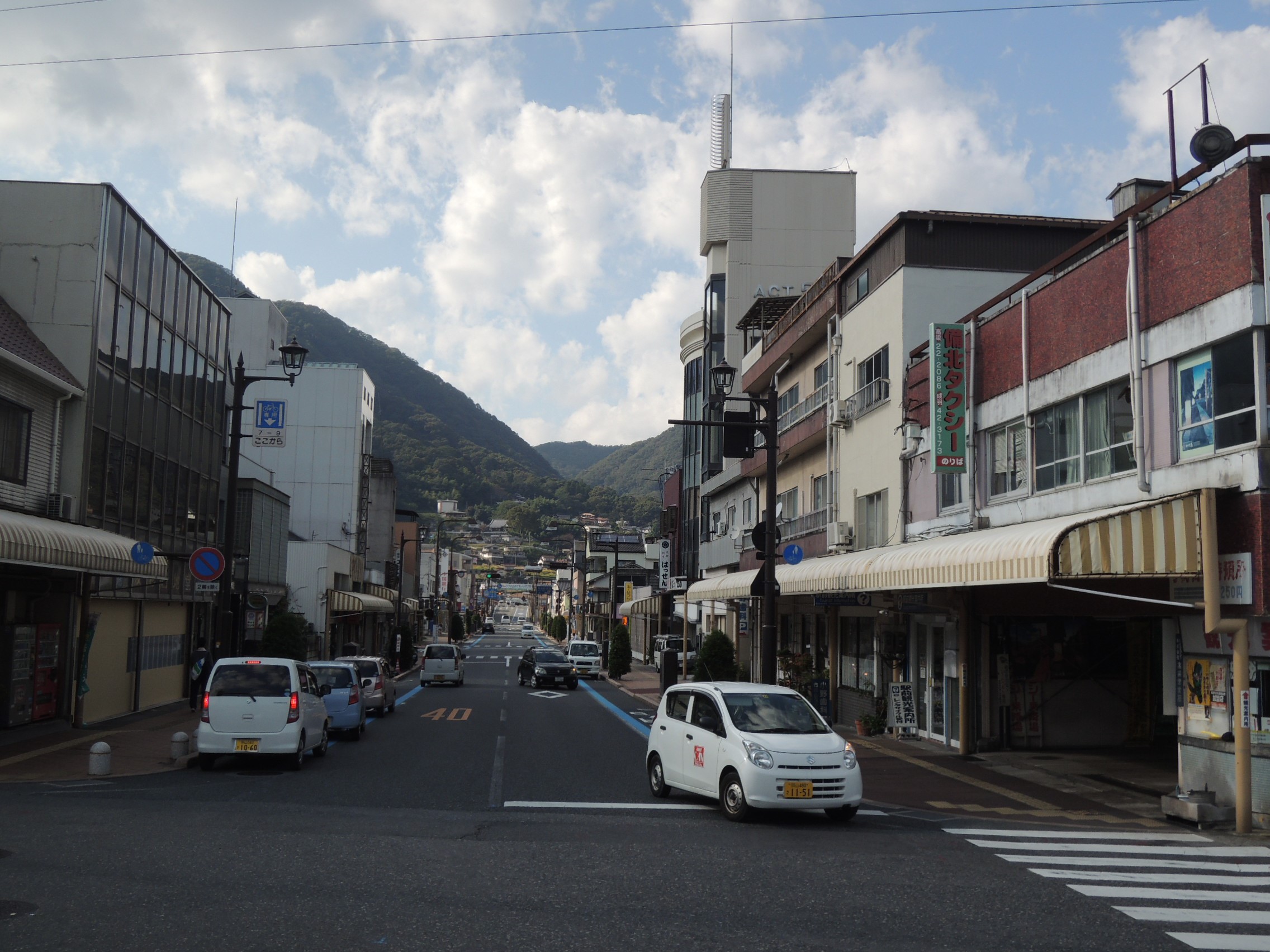 現在の駅前風景