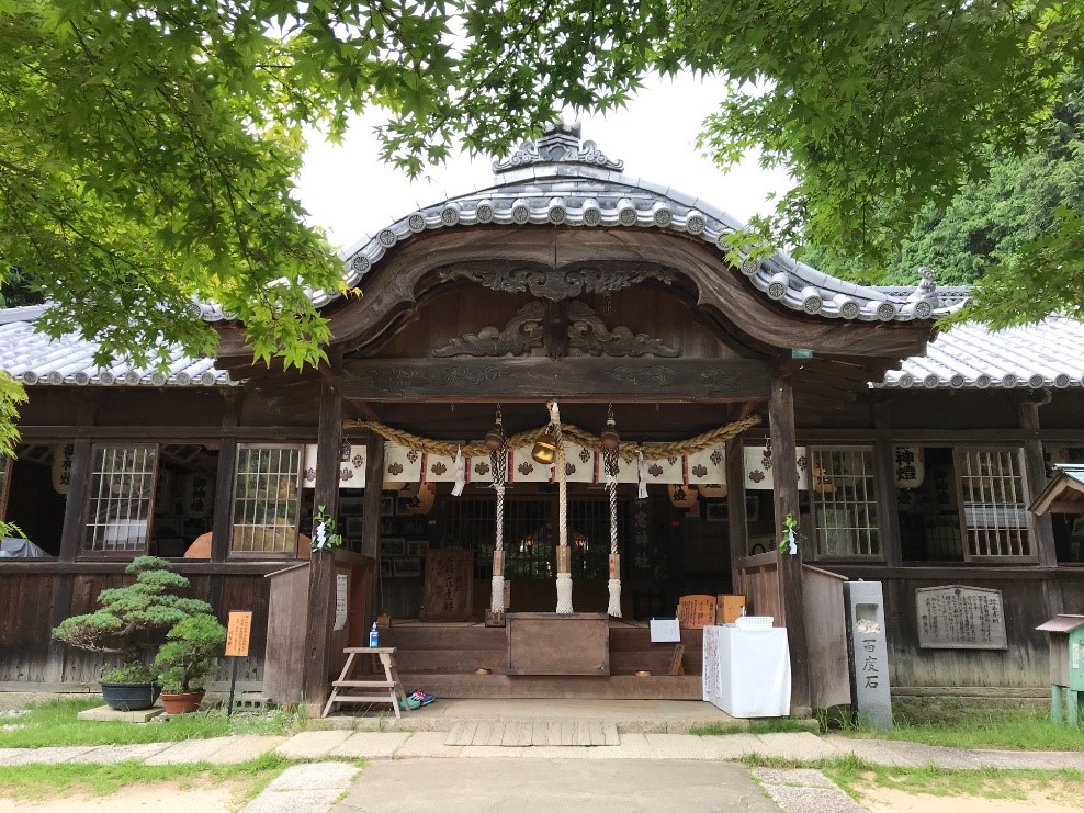 図１:牛窓神社（撮影：東城敏毅）　