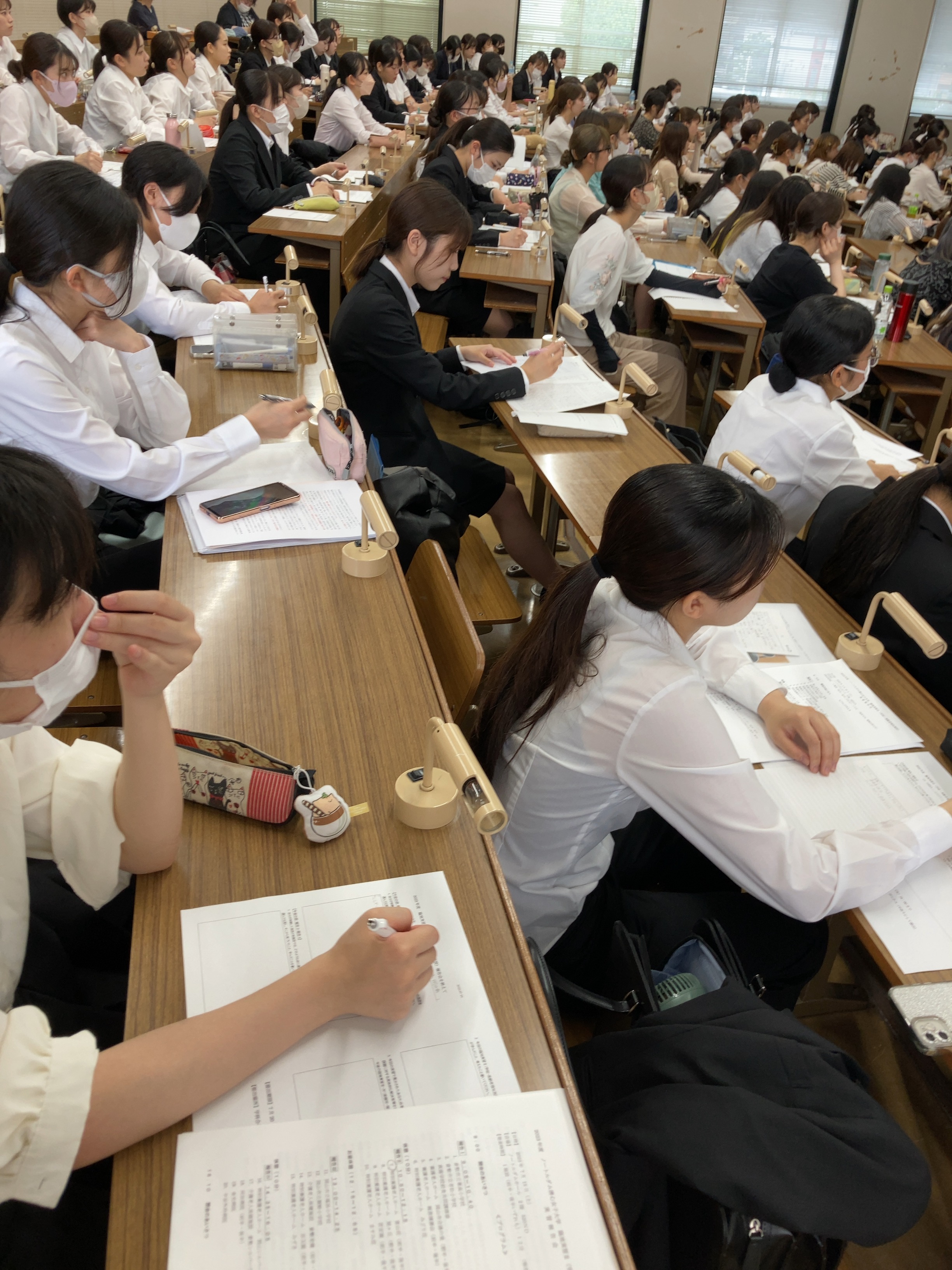 報告会参加者の様子