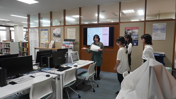 PCで希望する本を検索する方法を説明しています