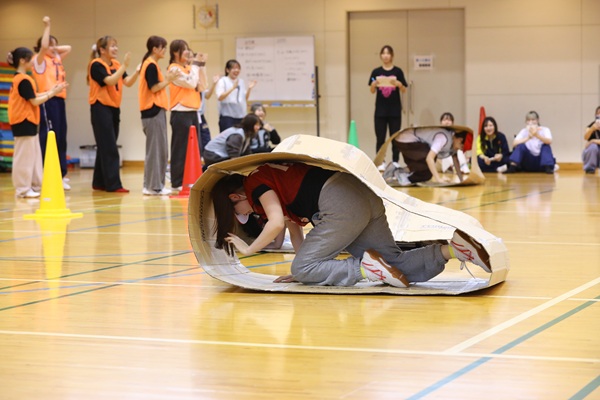 段ボールキャタピラ