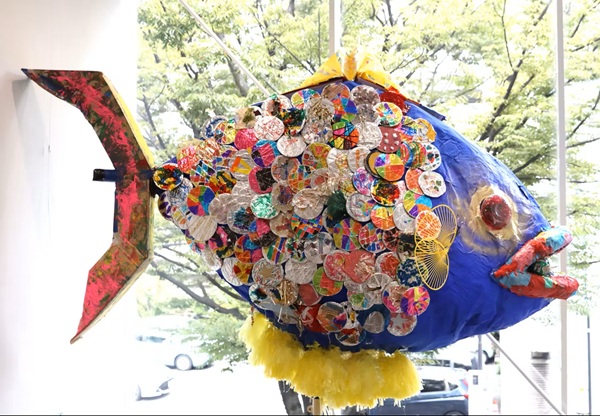 アート作品（とーび魚（とーびうお）岡山県立東備支援学校　中学部）