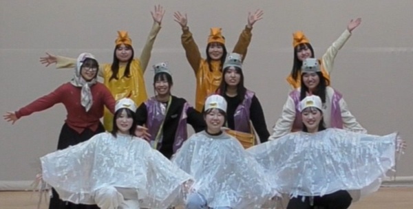 「こっこっこう こけこっこう！」 ねこがおんどりを助けてくれました 　　　　　　劇「ねことおんどり」